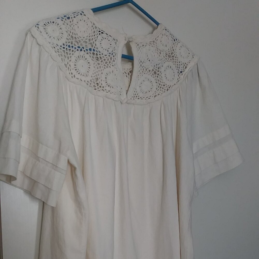 โจ & Other Stories Paris Atelier Mini Dress โจ Size 10 | Muslin Natural Crochet - Picture 2 of 11